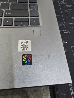 Laptop HP ZBook Studio 32GB Intel Core i7 SSD 1T