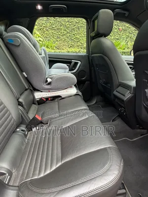 Land Rover Discovery Sport 2016 Red