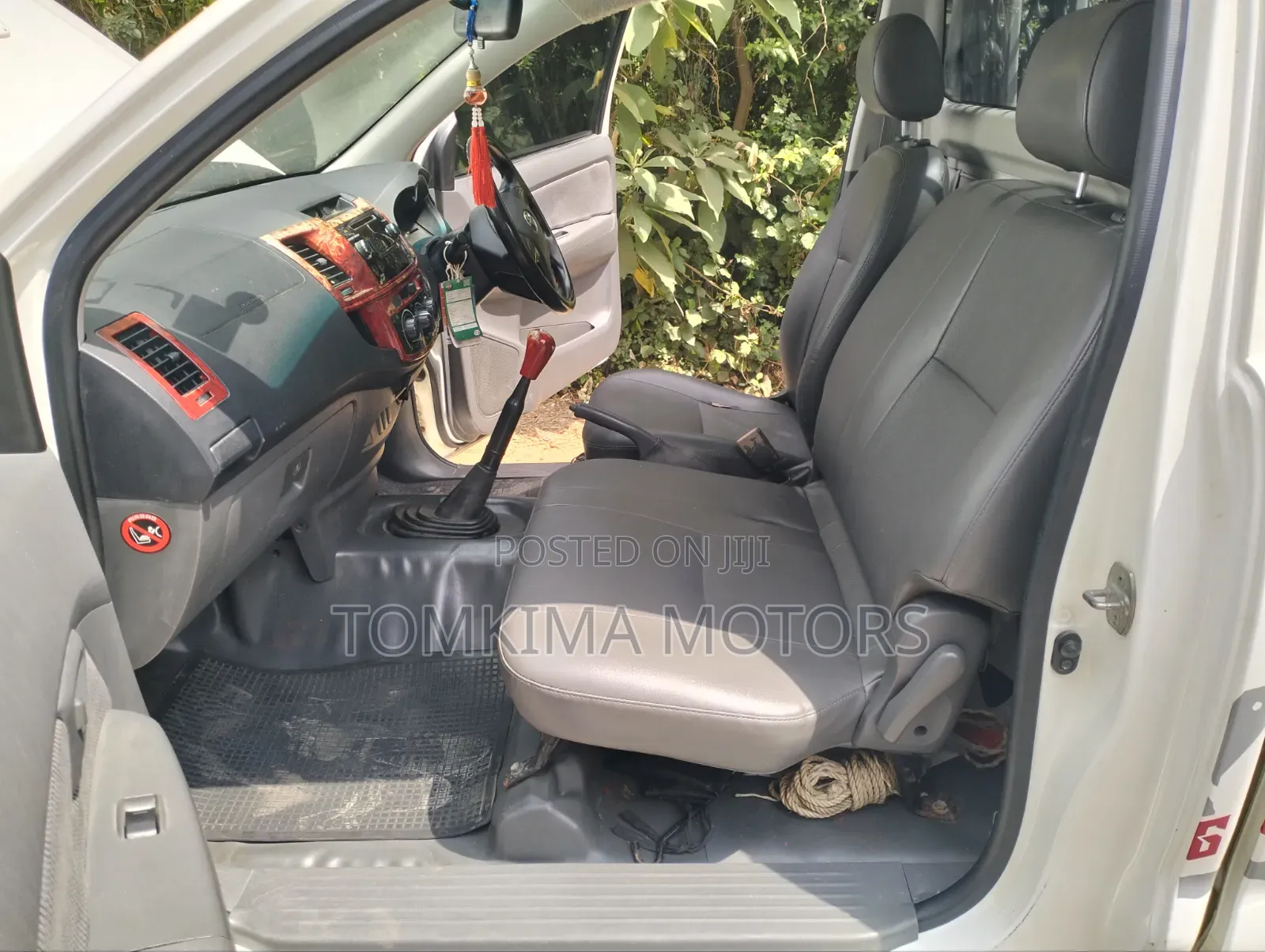 Toyota Hilux 2015 White