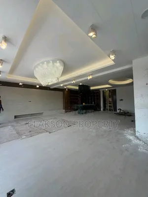 3bdrm Apartment in Westland, Spring Valley for sale