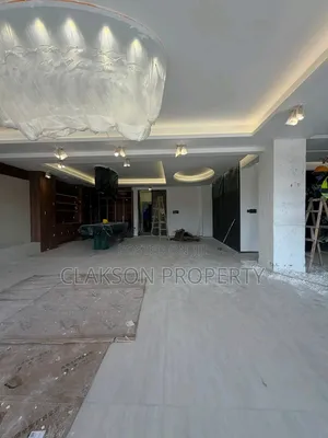 3bdrm Apartment in Westland, Spring Valley for sale