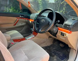 Toyota Premio 2005