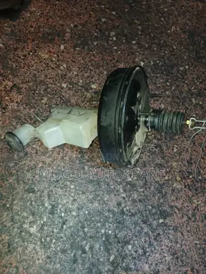 Brake Booster Nze/Fielder