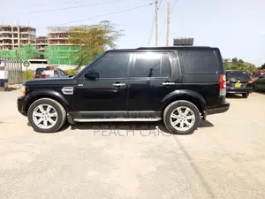 Land Rover Discovery 2011 Black