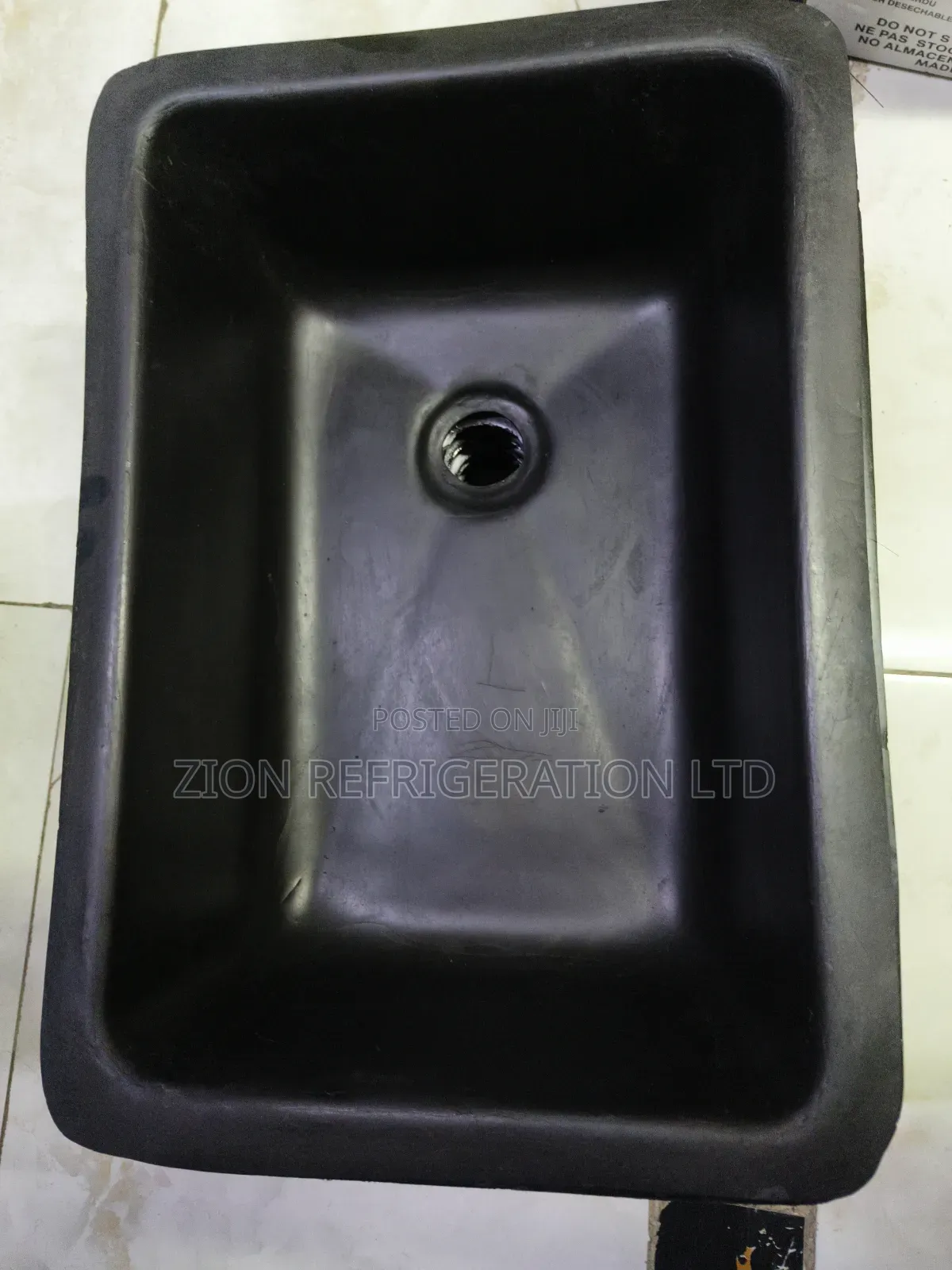 Laboratory Fibre Sink 36 by 52 Medium Size