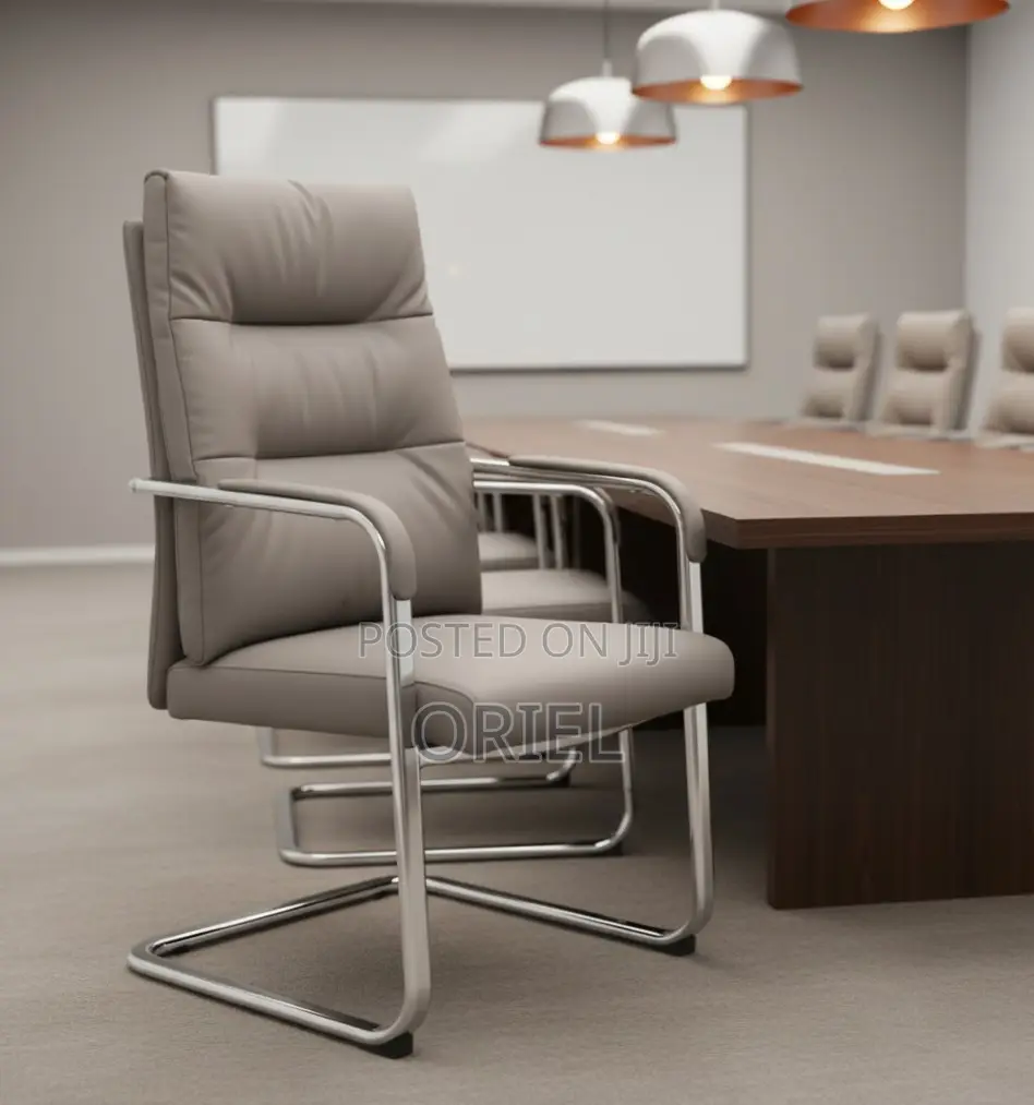 Office Chair : Gray Leather Executive Office Chair