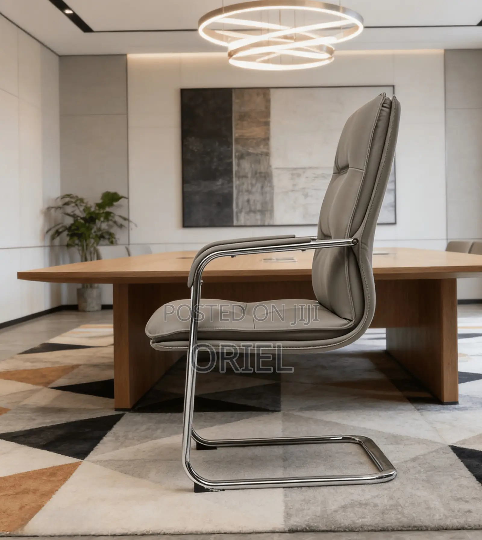 Office Chair : Gray Leather Executive Office Chair