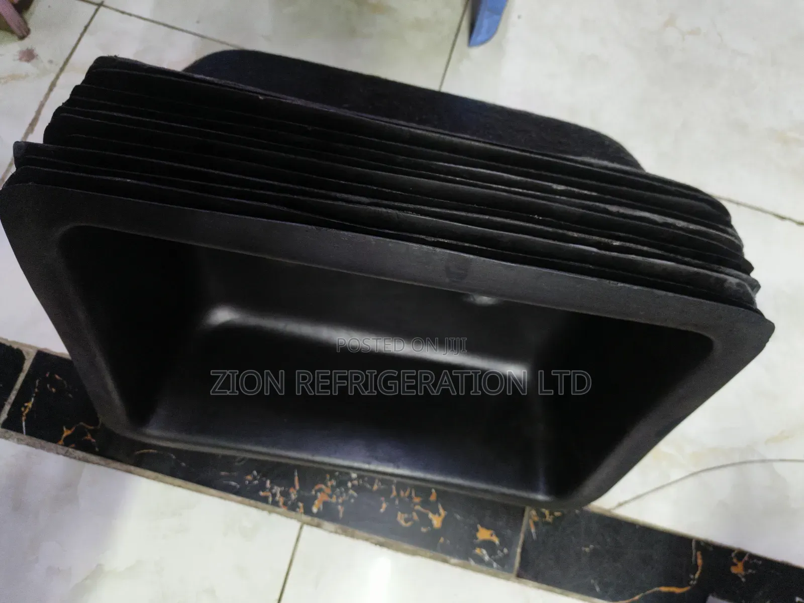 Laboratory Fibre Sink 36 by 52 Medium Size