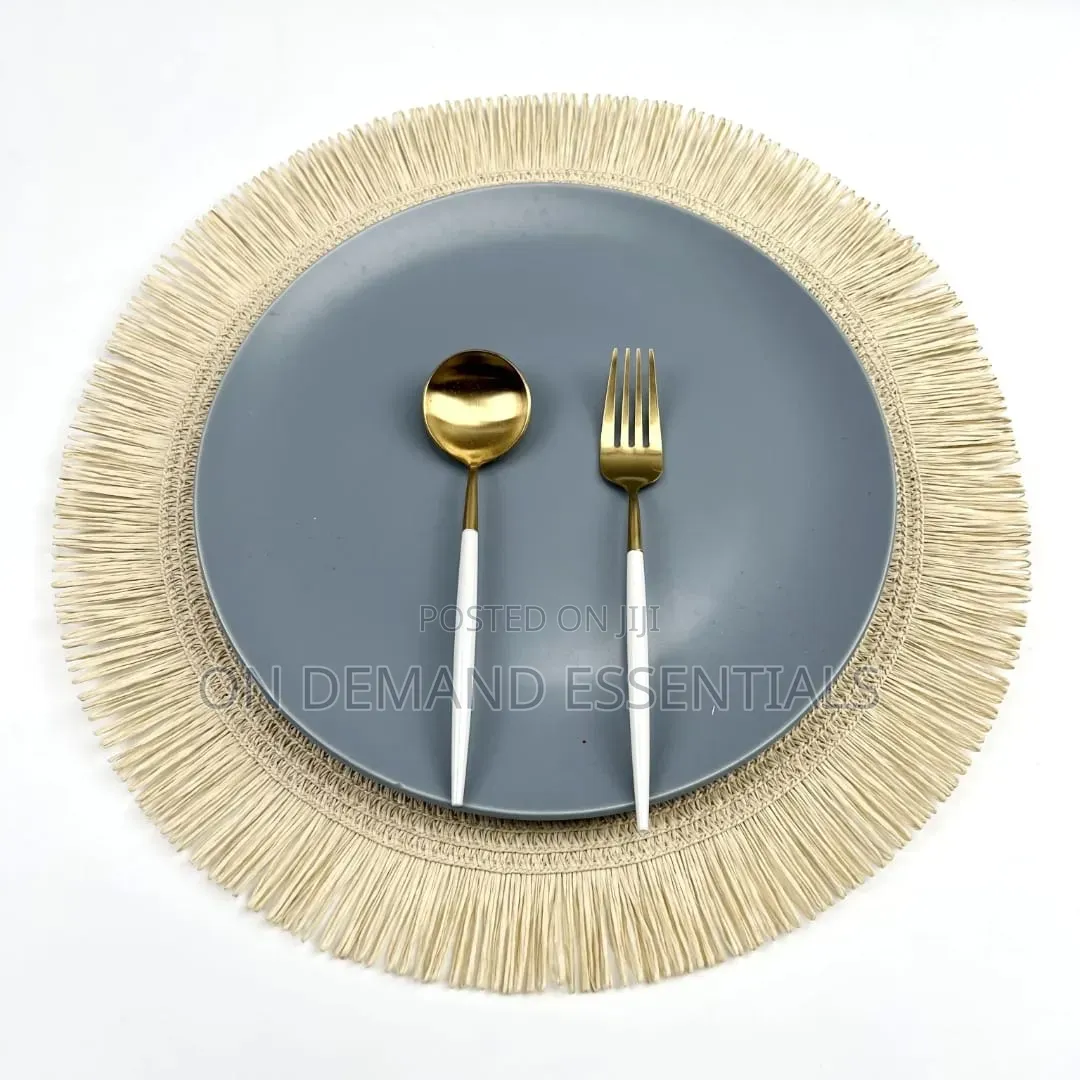 Non-Slip Paper Placemats