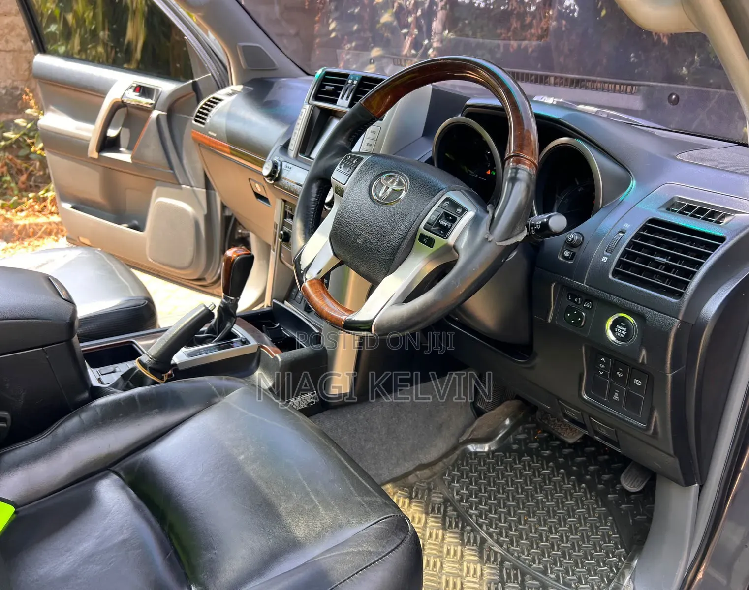 Toyota Land Cruiser Prado 3.0 TD 2011 Gray