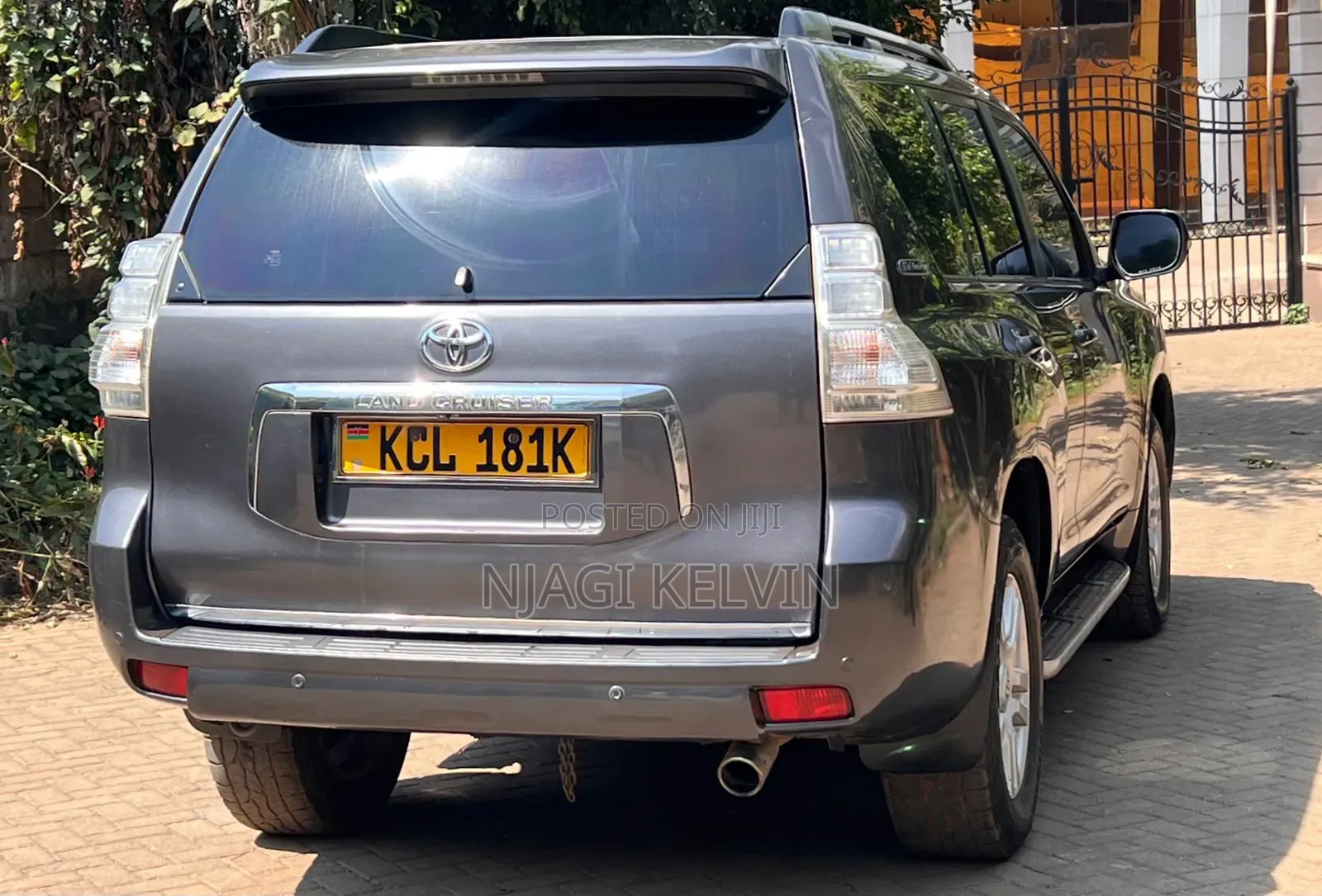 Toyota Land Cruiser Prado 3.0 TD 2011 Gray