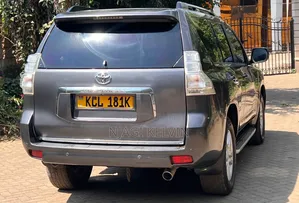 Toyota Land Cruiser Prado 3.0 TD 2011 Gray