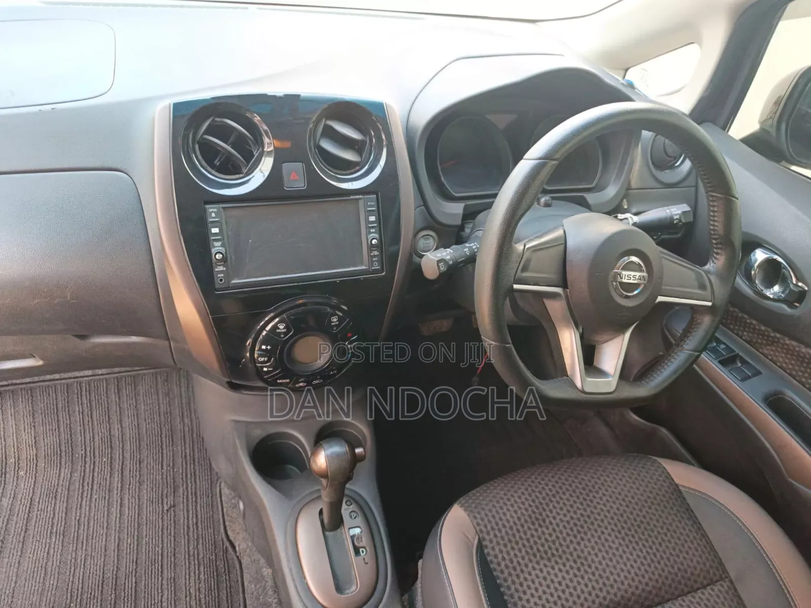 Nissan Note 2017 Black