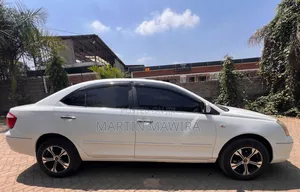 Toyota Premio 2005 White