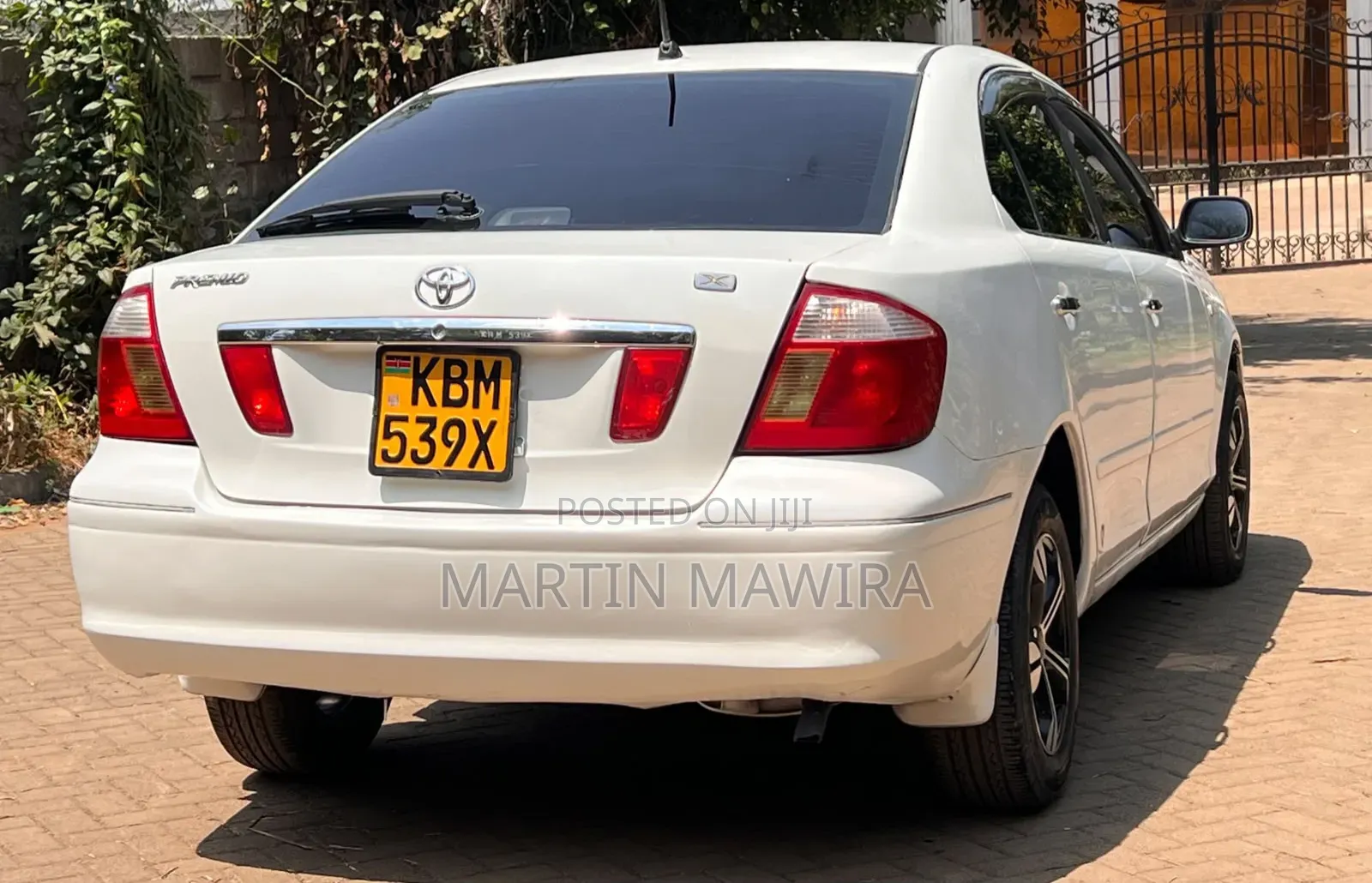 Toyota Premio 2005 White