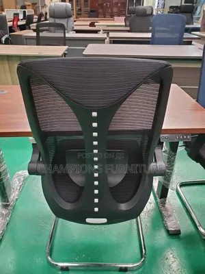 Black Mesh Visitors/Boardroom Office Chair With Chrome Sled Base