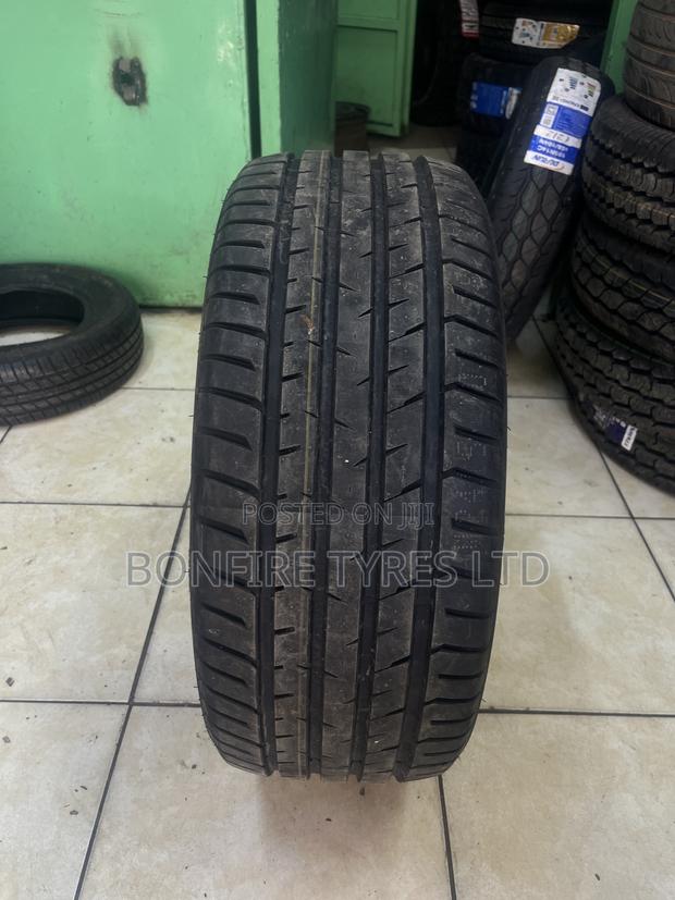 275/40r20 Arduza
