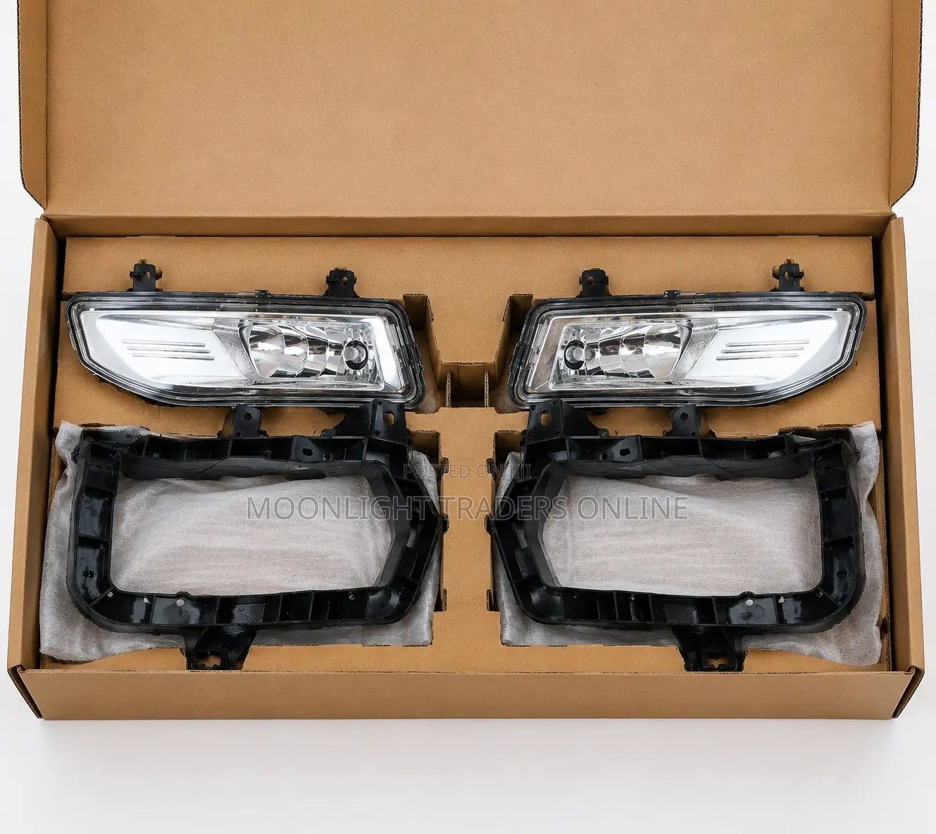 Nissan Note 2018 Fog Lights + Fog Covers