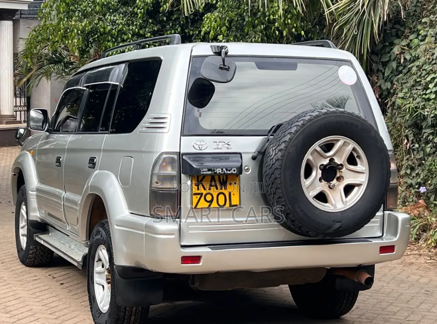 Toyota Land Cruiser Prado 2000 Silver