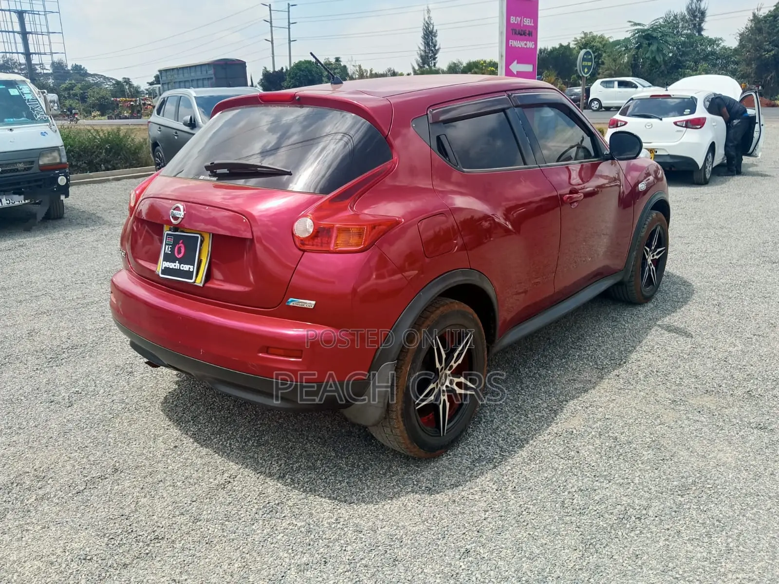 Nissan Juke S 2011 Red