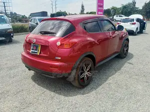 Nissan Juke S 2011 Red