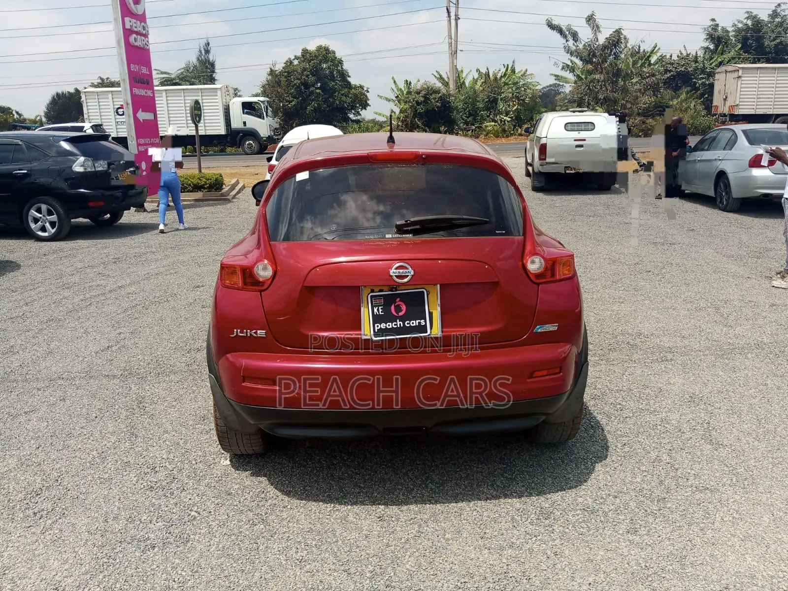 Nissan Juke S 2011 Red