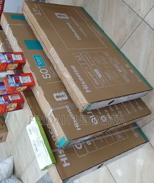 Hisense TV 43q5