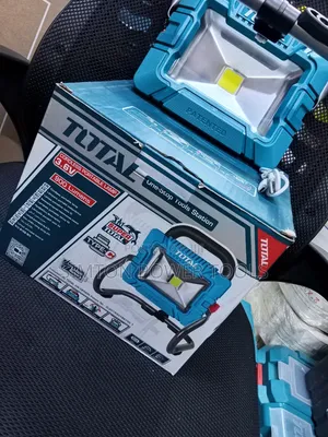 TOTAL Tools 3.6V Cordless Portable Lamp