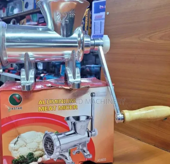 Durable Manual Meat Mincer Machine/#22 Manual Meat Mincer