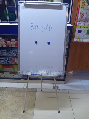 Executive 3 by 2ft Whiteboard With Stand, Free Duster and 2 Magnets