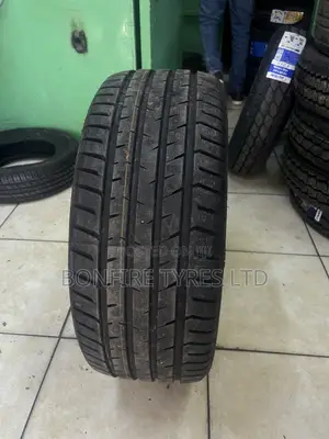 275/40r18 Arduza