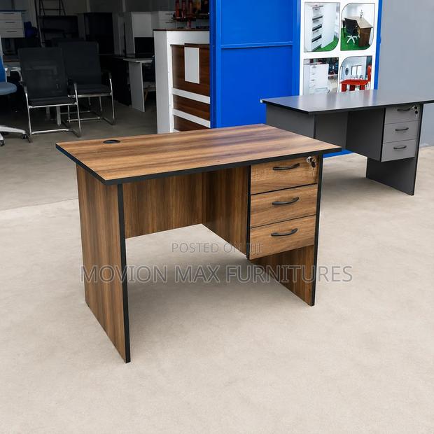 Office Desk Elite Table - main view
