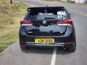 Toyota Auris 2015 Black