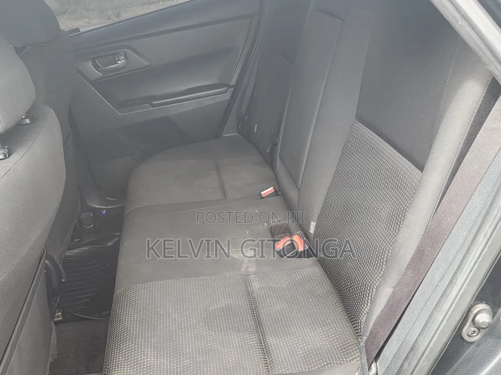 Toyota Auris 2015 Black