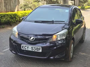 Toyota Vitz 2013 Purple