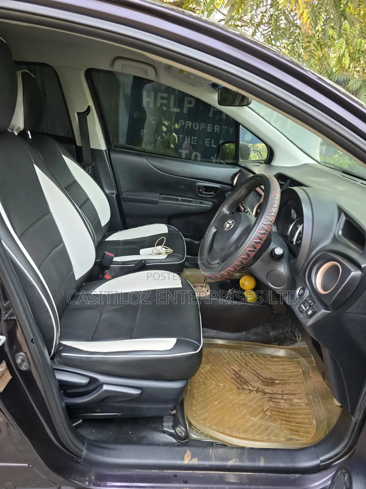 Toyota Vitz 2013 Purple