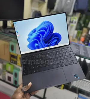 Laptop Dell XPS 13 9310 32GB Intel Core i7 SSD 512GB