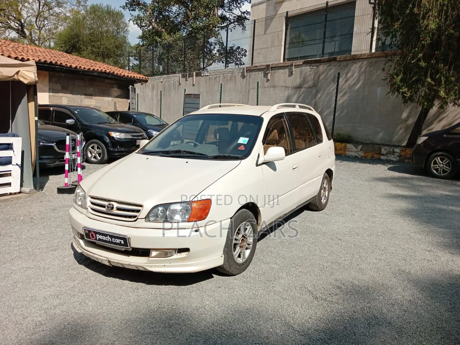 Toyota Ipsum 2015 White