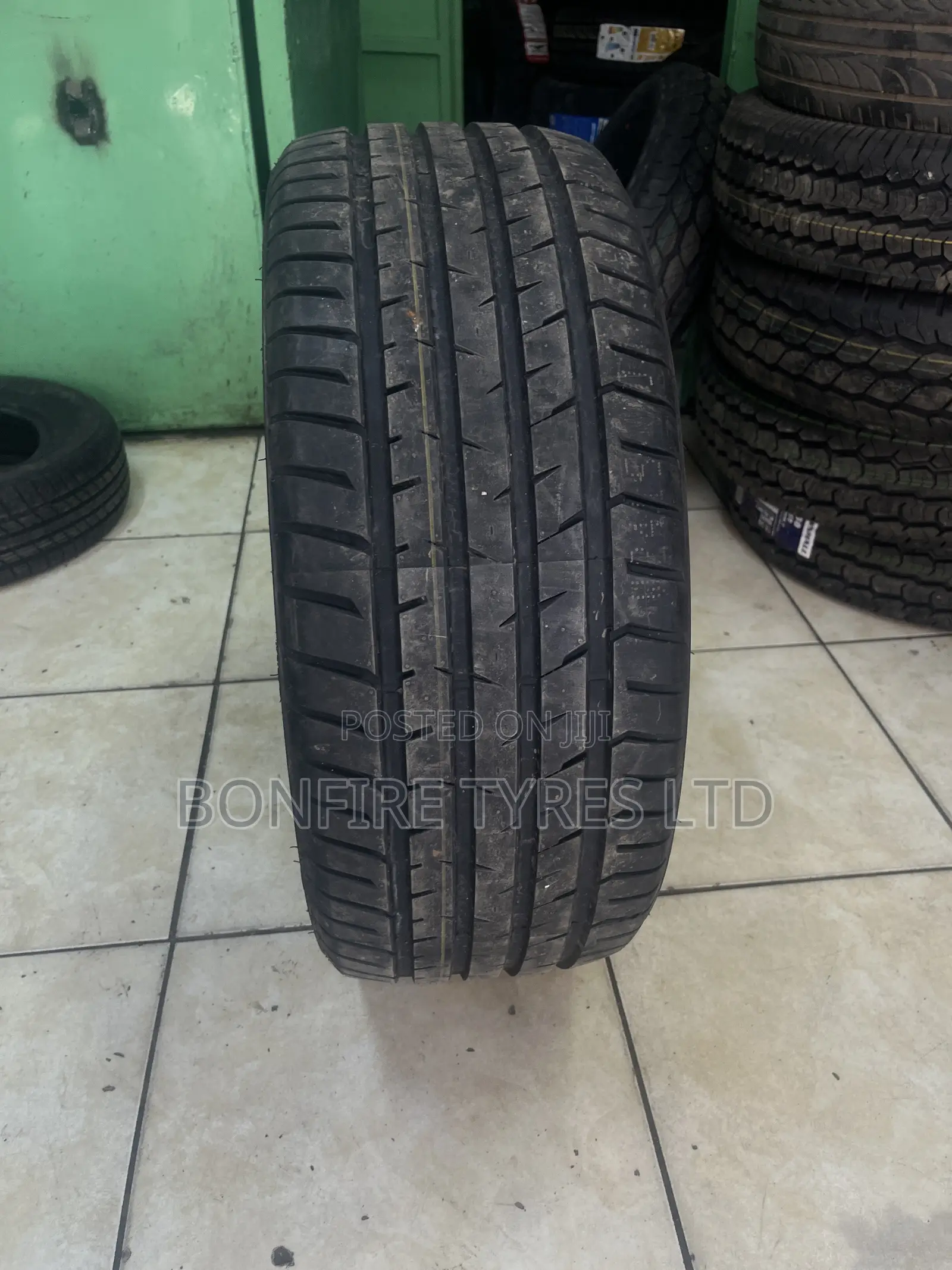 265/40r18 Arduza