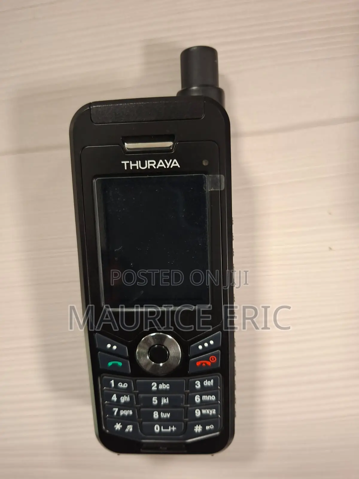Thuraya XT 16 GB Black
