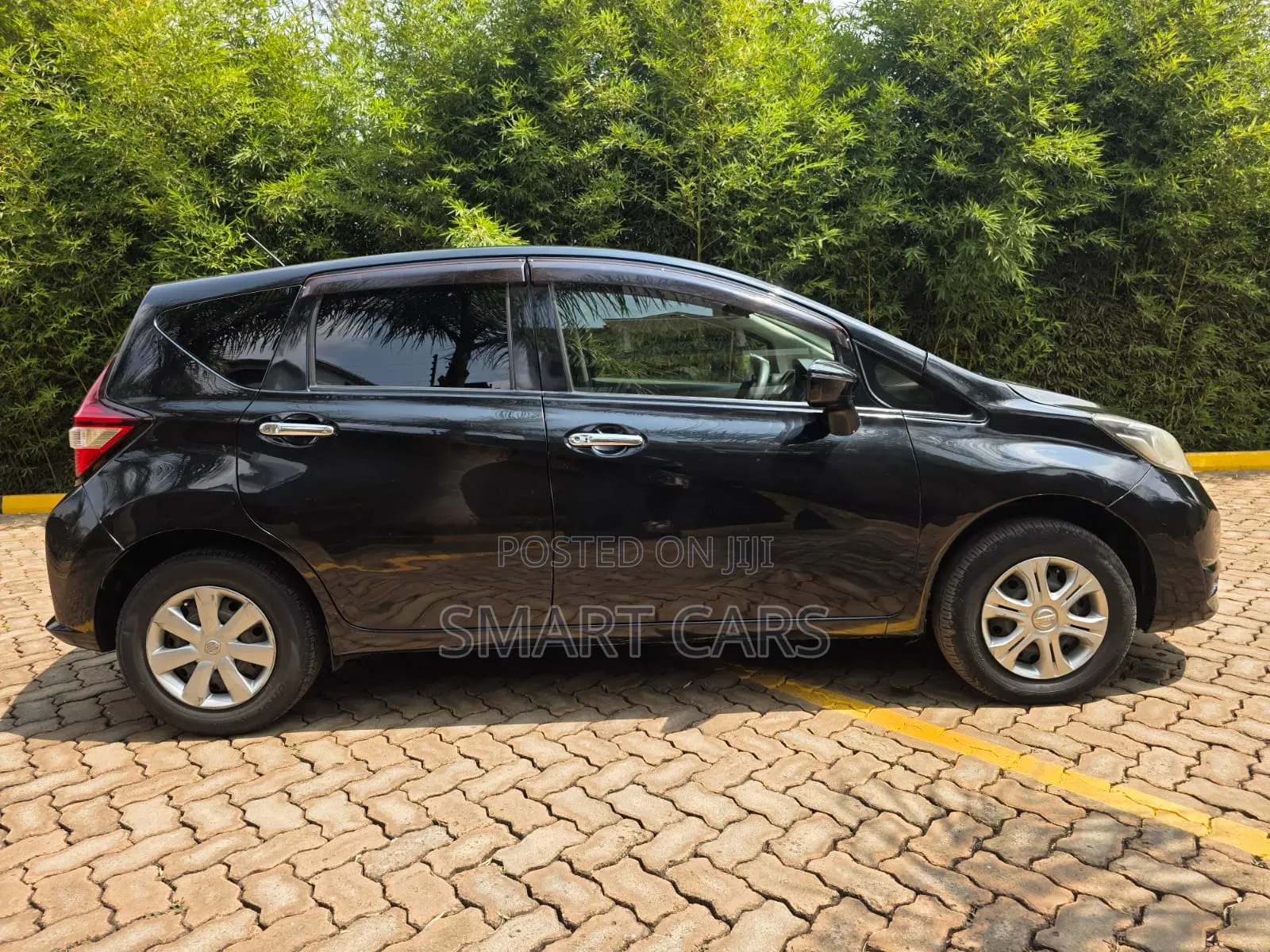 Nissan Note 2018 Black