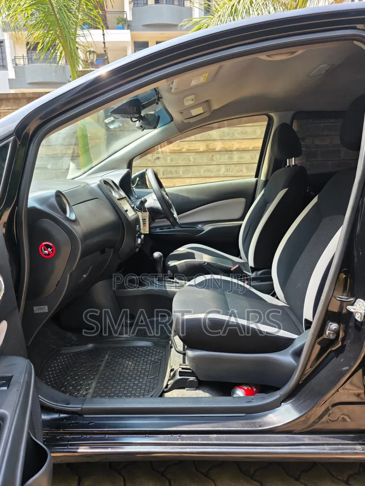 Nissan Note 2018 Black
