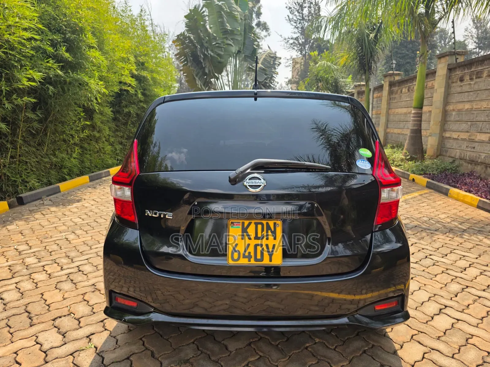 Nissan Note 2018 Black