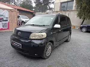 Toyota Porte 2006 Black
