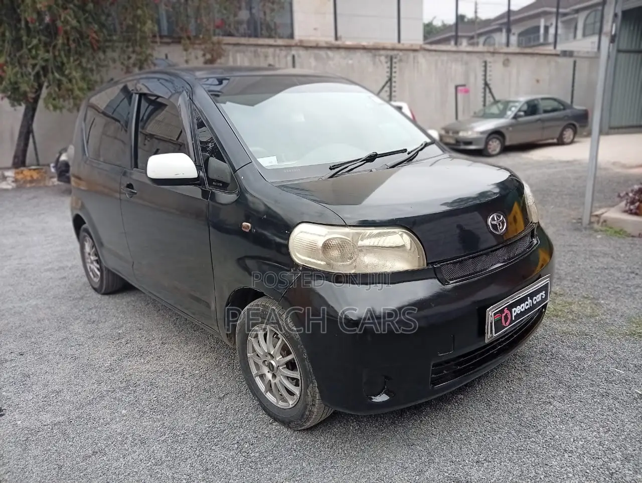 Toyota Porte 2006 Black