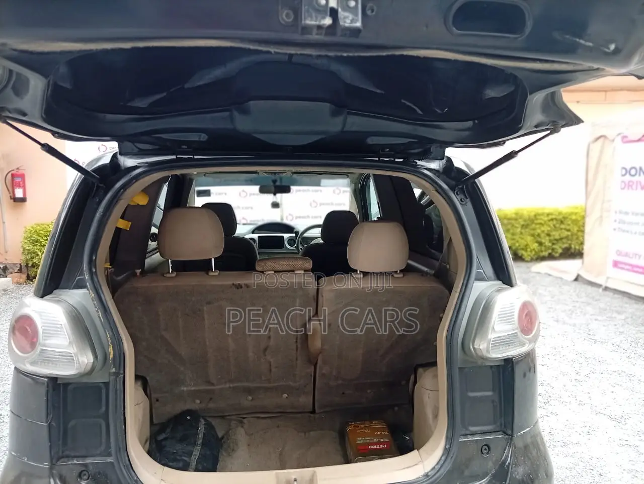 Toyota Porte 2006 Black