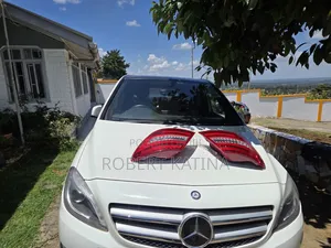 Mercedes Benz W204 1ST Gen 2007, With LED