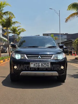 Mitsubishi Outlander 2010 Black