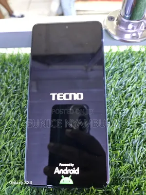 Tecno Camon 20 256 GB Silver