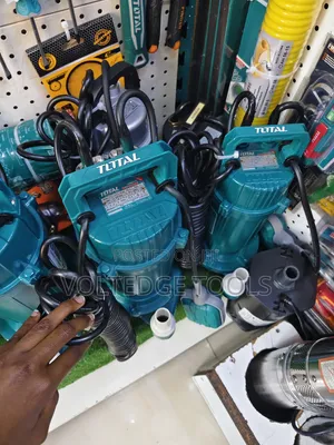Total TWP65506 Submersible Clean Water Pump (550W / 0.75HP)